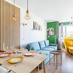 Guestready - Sunny Apartment With Balcony Views